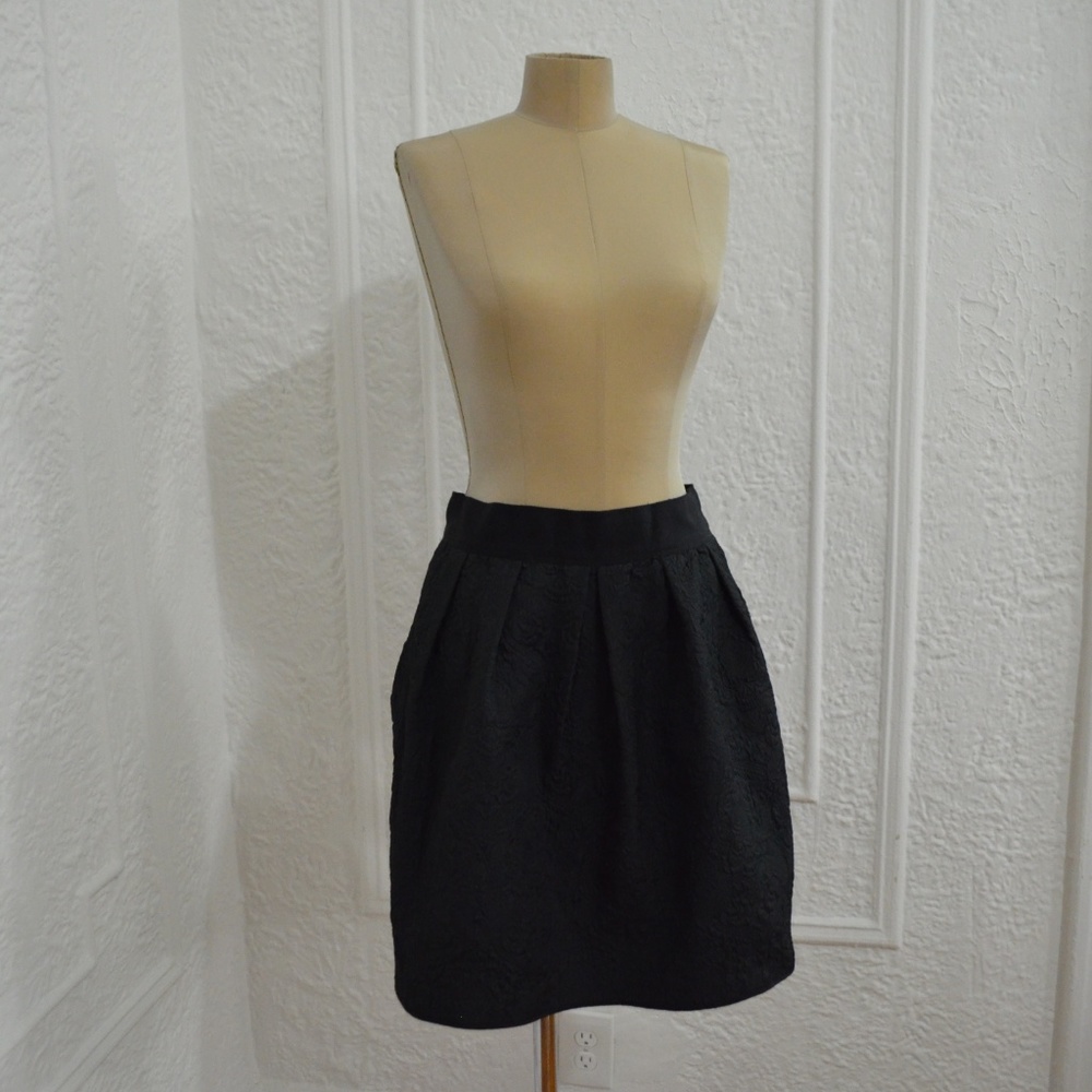 Wilfred Black A-Line Skirt